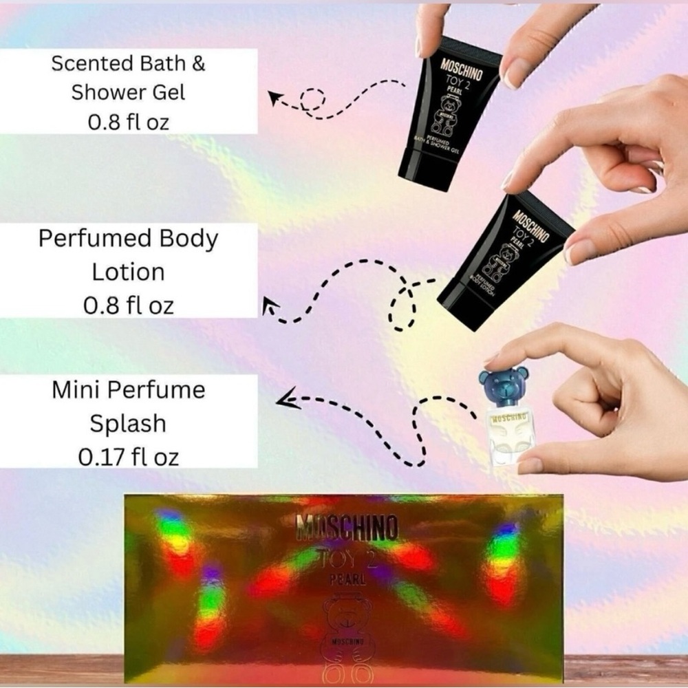 MOSCHINO Toy 2 Pearl Boxed Set
$50 Size: OS Moschino NWT NIB - Picture 4 of 5